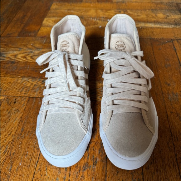 Adidas - Picture 5 of 5